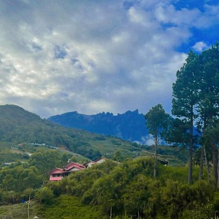 Mak Homestay Upstairs With 5 Bedrooms Kundasang Exterior photo